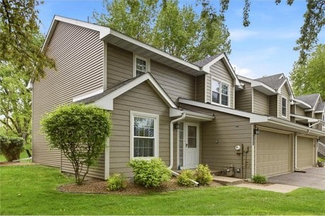 5267 Silver Maple Cir