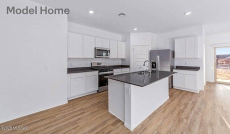 12256 E Morris Carson Dr