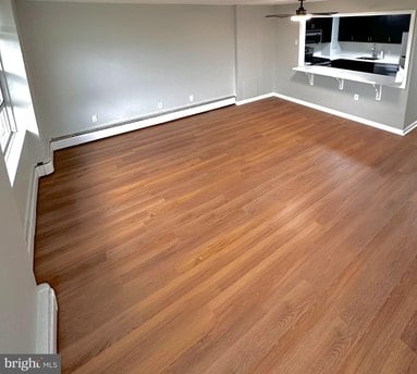 1030 E Lancaster Ave Apt 906