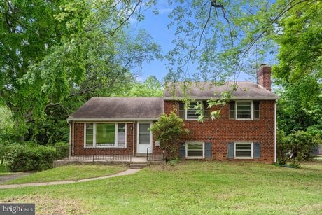 621 Bob White Rd