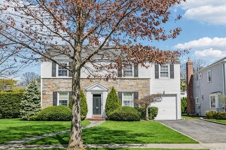 87 Kingsbury Rd