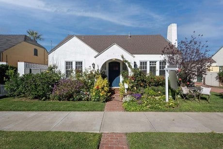 1007 Flora Ave