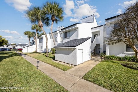 81 N Tifton Way