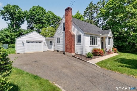 12 Sunrise Rd