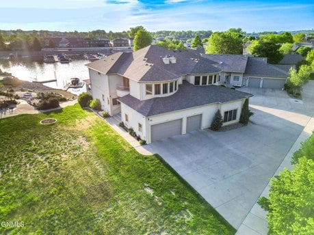 1408 Riverwood Dr
