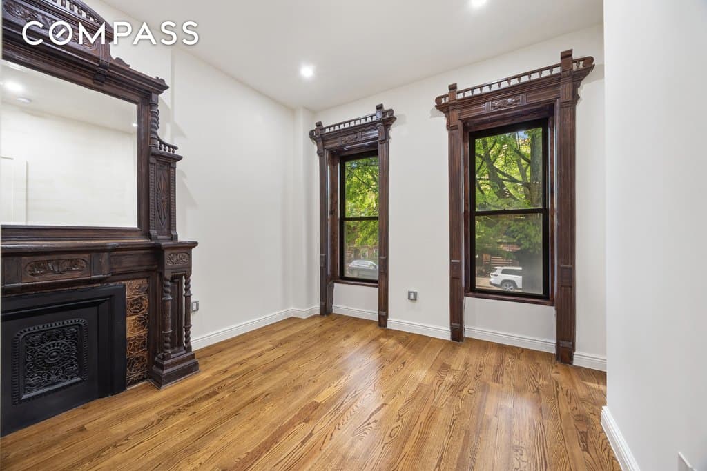 437 Putnam Ave Apt 2