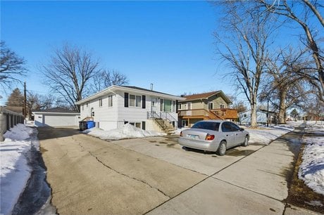 1405 16th St S