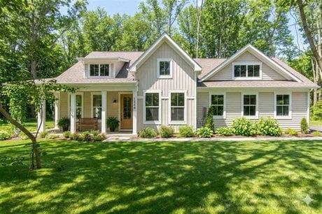 2152 Golfview Ct