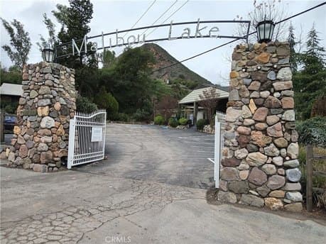 2370 Laguna Circle Dr