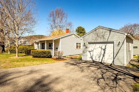 5 Rawson Ave