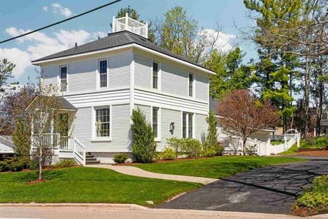 701 Jennings Ave