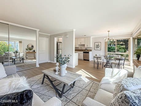 291 Sequoia Ct Apt 25
