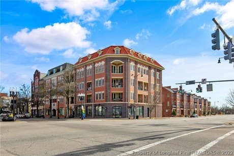 325 Hay St Unit 401
