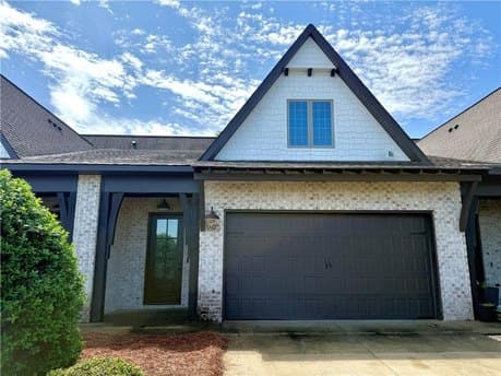 1690 W Farmville Rd