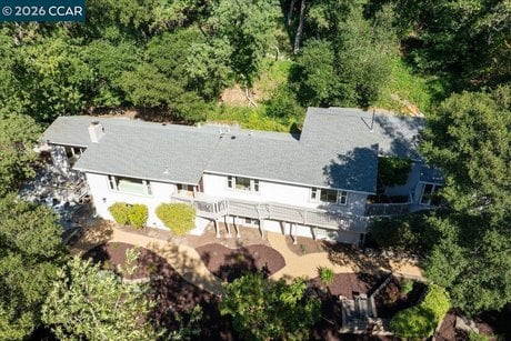 3 Mountain View Pl