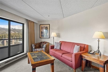 640 Village Rd Unit 4501