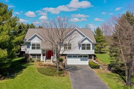 749 Bren Del Dr