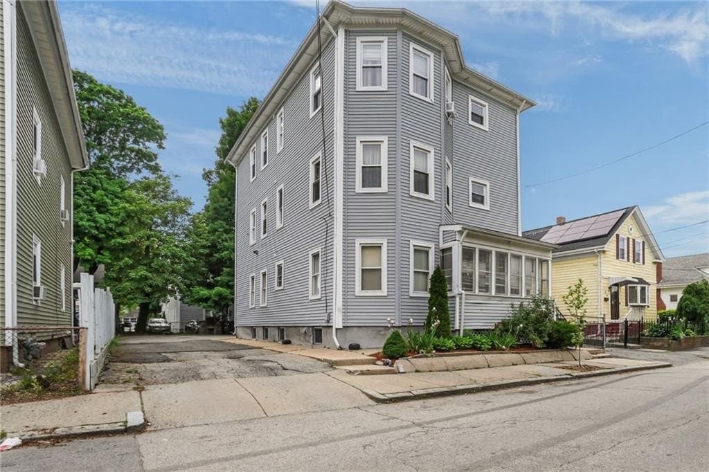 104 Alverson Ave