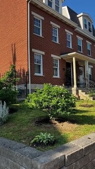 1244 W North Ave