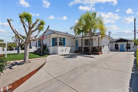 10918 Marklein Ave