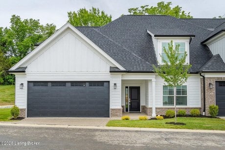 14717 Stable Gate Pl