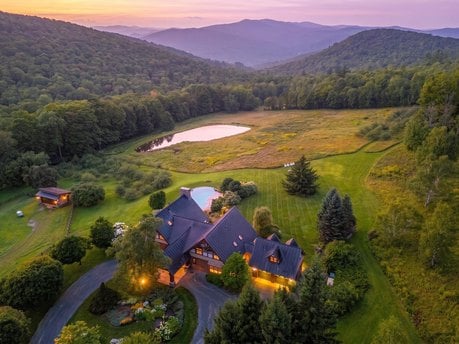 2358 Long Hill Rd