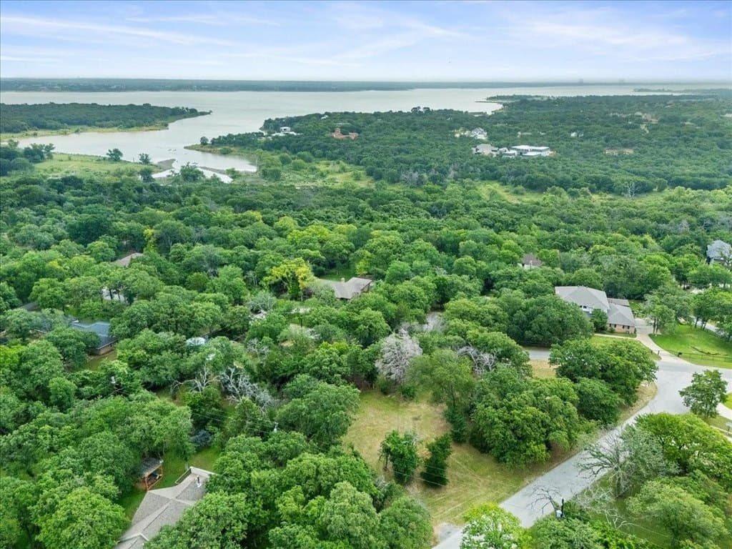 3330 Southlake Park Rd