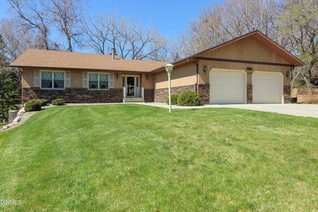 337 S Brandon Loop