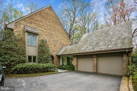 700 Belgrove Rd