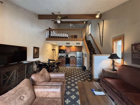 5620 Highlands Dr Units 64 & 561