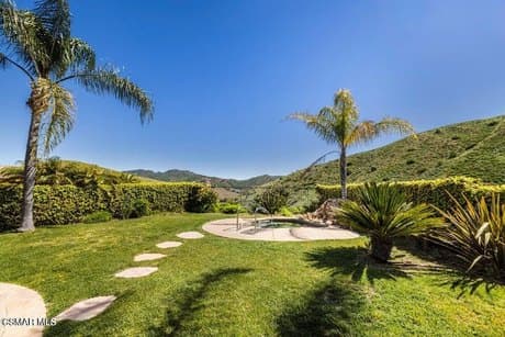3178 Sunset Hills Blvd