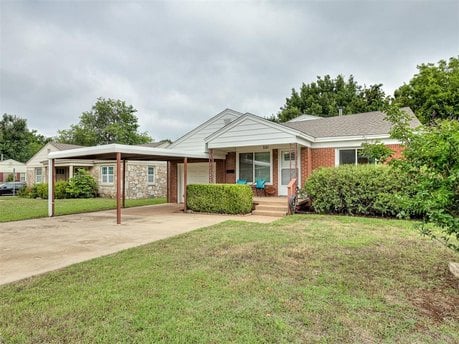 521 NW 50th St