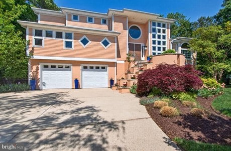 5 Ewald St