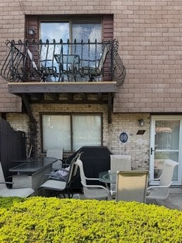 7815 N Main St Unit 14