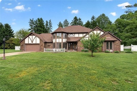 6870 Rosebud Way
