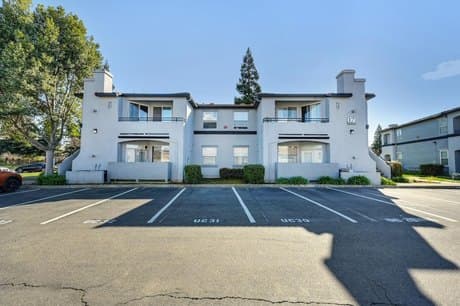 5201 Laguna Oaks Dr Unit 156