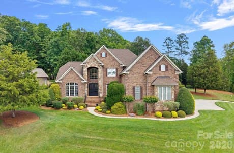 104 Timberside Dr