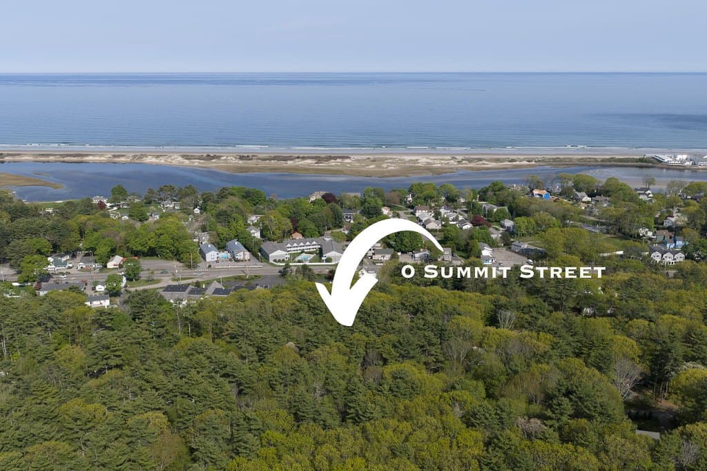 Summit St