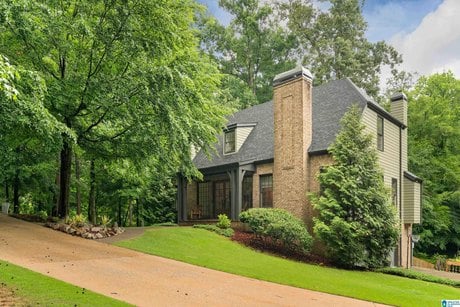 2225 Sterlingwood Dr