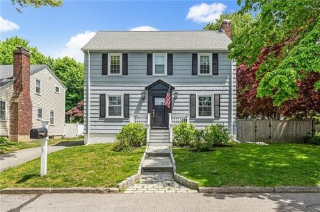 7 Florence Ave