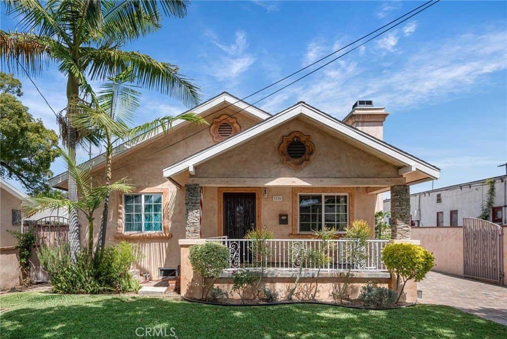 1136 N Marine Ave