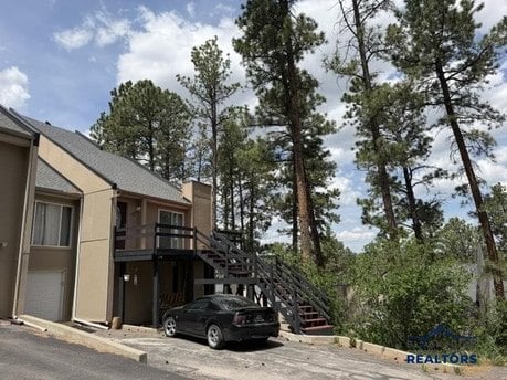9C Woodrun Ln