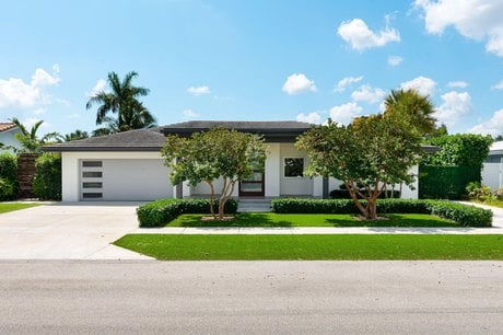 1398 SW 14th St
