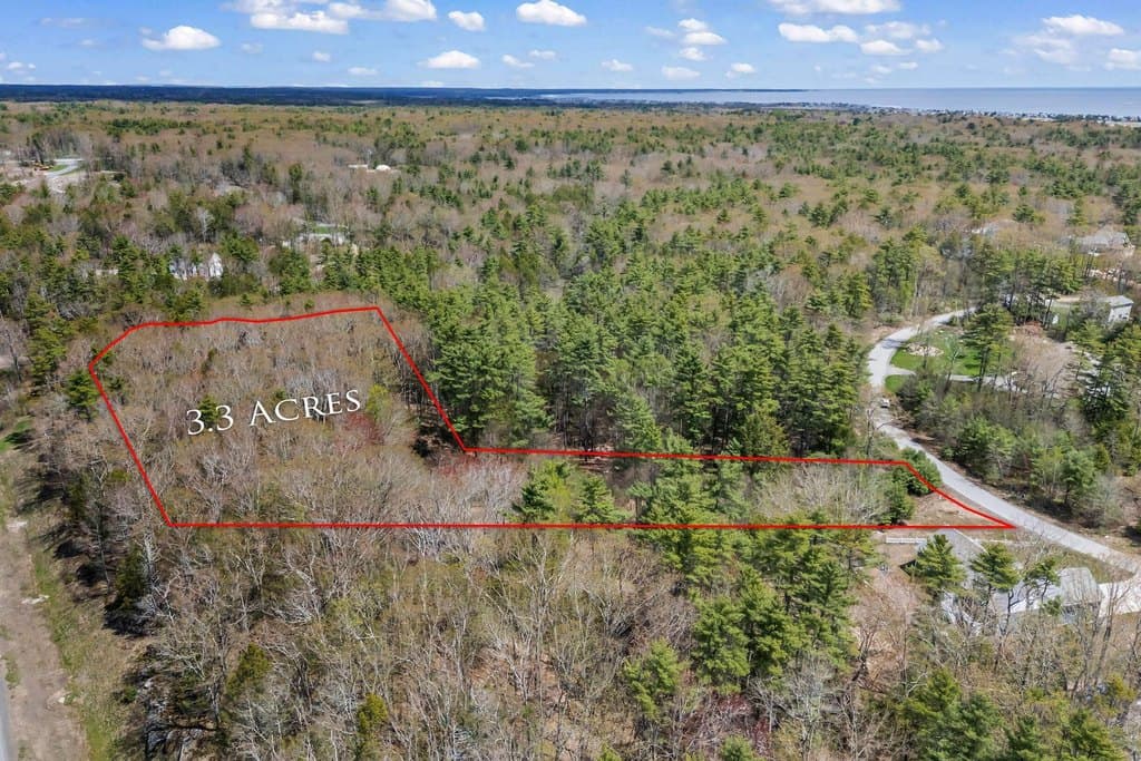 38 Batchelder Rd