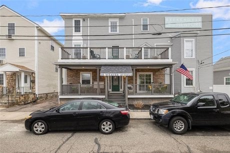 28 Weaver Ave