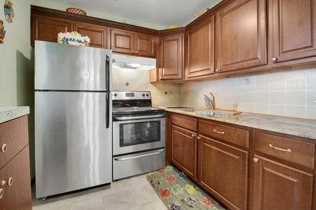 412 Brighton J