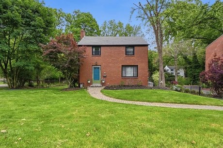 121 Glenfield Dr