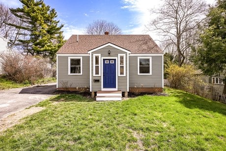 32 Longfellow Dr