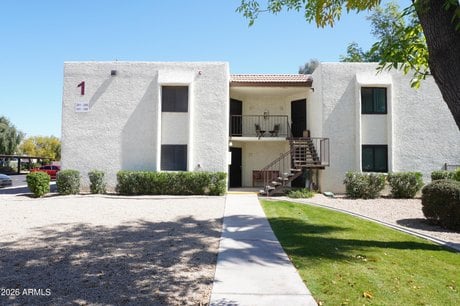 10444 N 69th St Apt 107