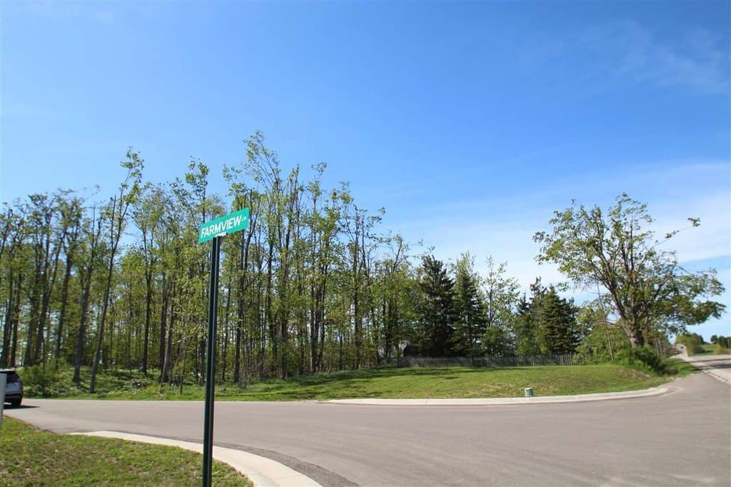 1868 Farmview Ln Lot 8